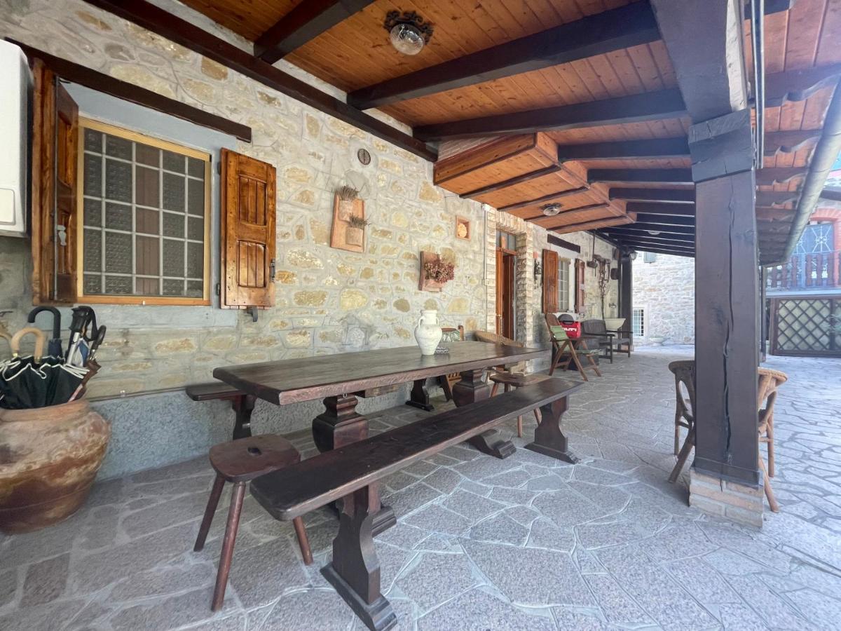 Mazzetti Country House-Vita In Campagna Con Giardino Vimignano-Chiesa Exteriör bild